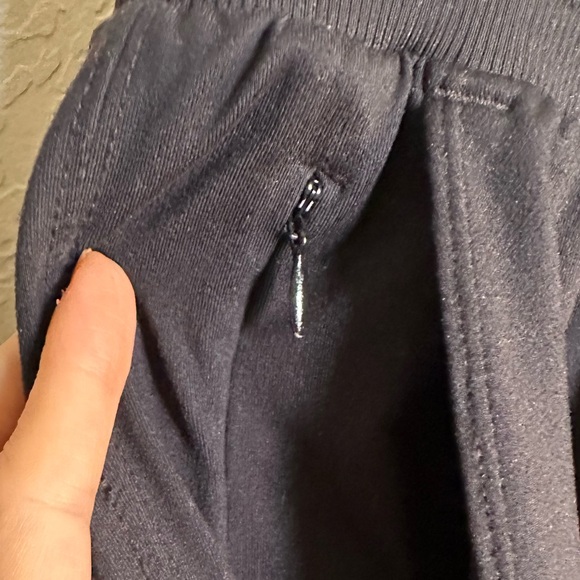 New with out tags Zella joggers black size large - Picture 3 of 5